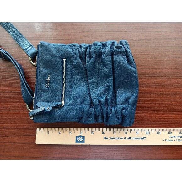 Cole Haan Slouchy Leather Crossbody Bag Navy Blue Zip Pockets Adjustable Strap - Picture 6 of 7